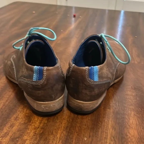 JOHN FUEVOG OXFORD BROWN LEATHER SHOES. - Picture 4 of 12